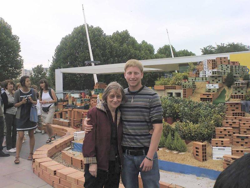 DSC00507 Oz Helena at South Bank-2.jpg